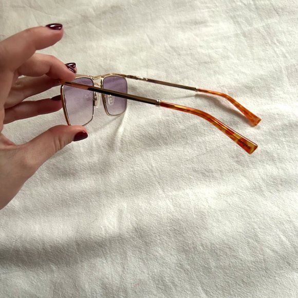 Le Specs Nemesis Sunglasses in Gold & Lilac NWT - Picture 8 of 8
